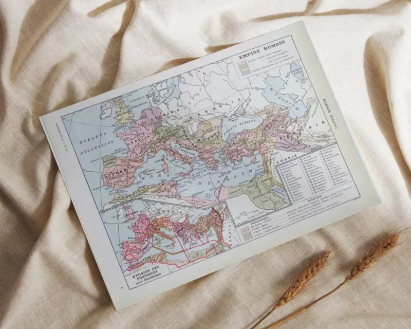 Empire romain, carte historique et art romain, planche 1930