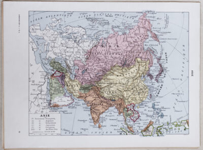 asie-06.jpg Asie, scènes historiques et carte géopolitique, planche 1930